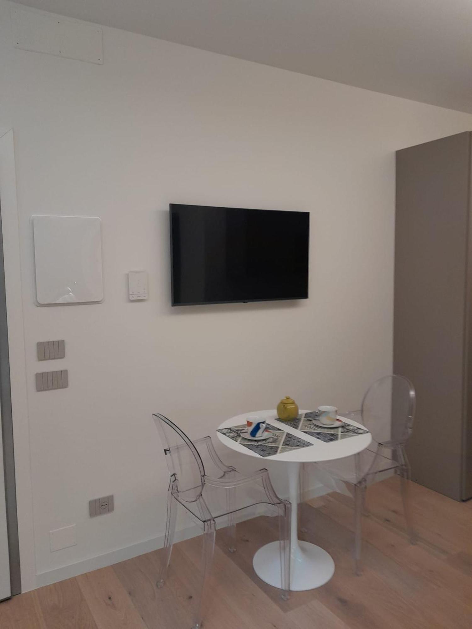 Appartement Monolocale Cairoli 18 à Fiorenzuola dʼArda Extérieur photo